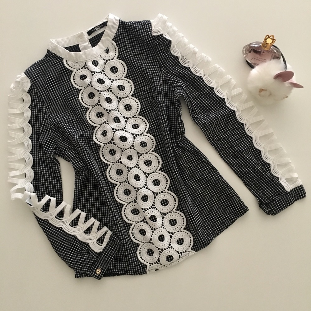 Korean Fashion Longsleeve size S